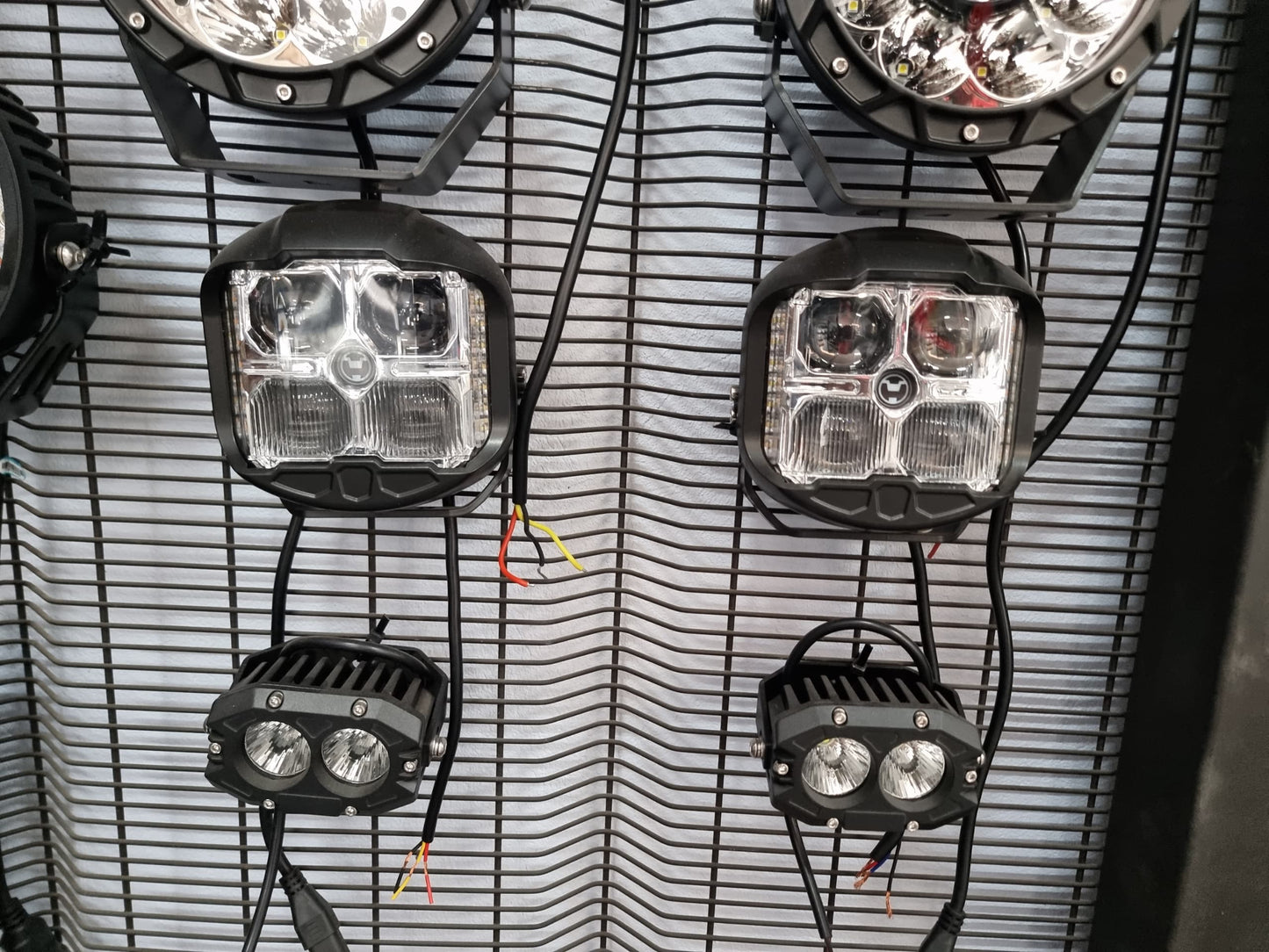 Led spot light 6" with DRL + Orange Strobe
