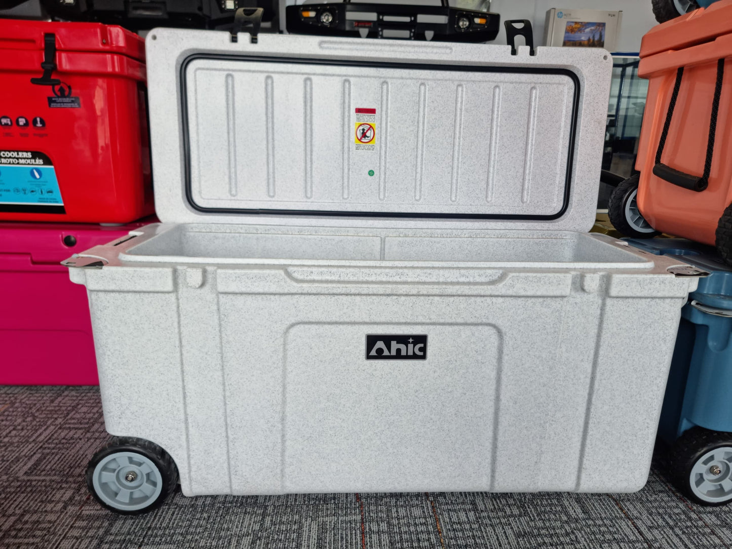 COOLER BOX 120LT