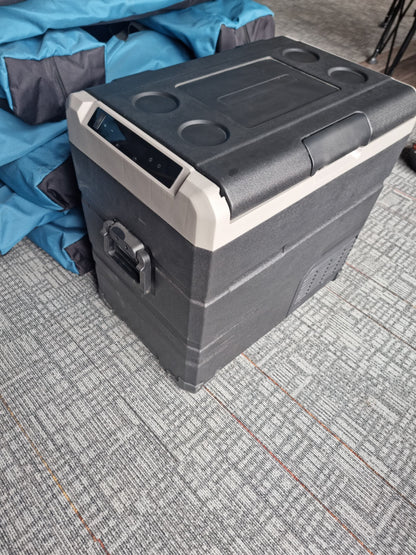 55LT Fridge/Freezer