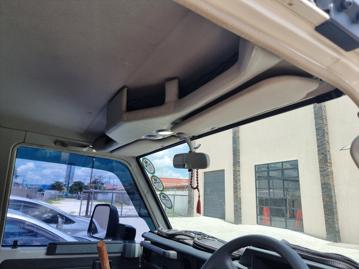 Roof console LC-70